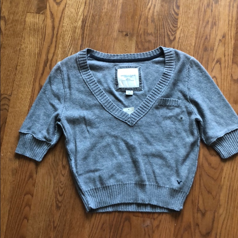 AE Sweater, Size Medium, NWT 🦅 - Picture 1 of 2